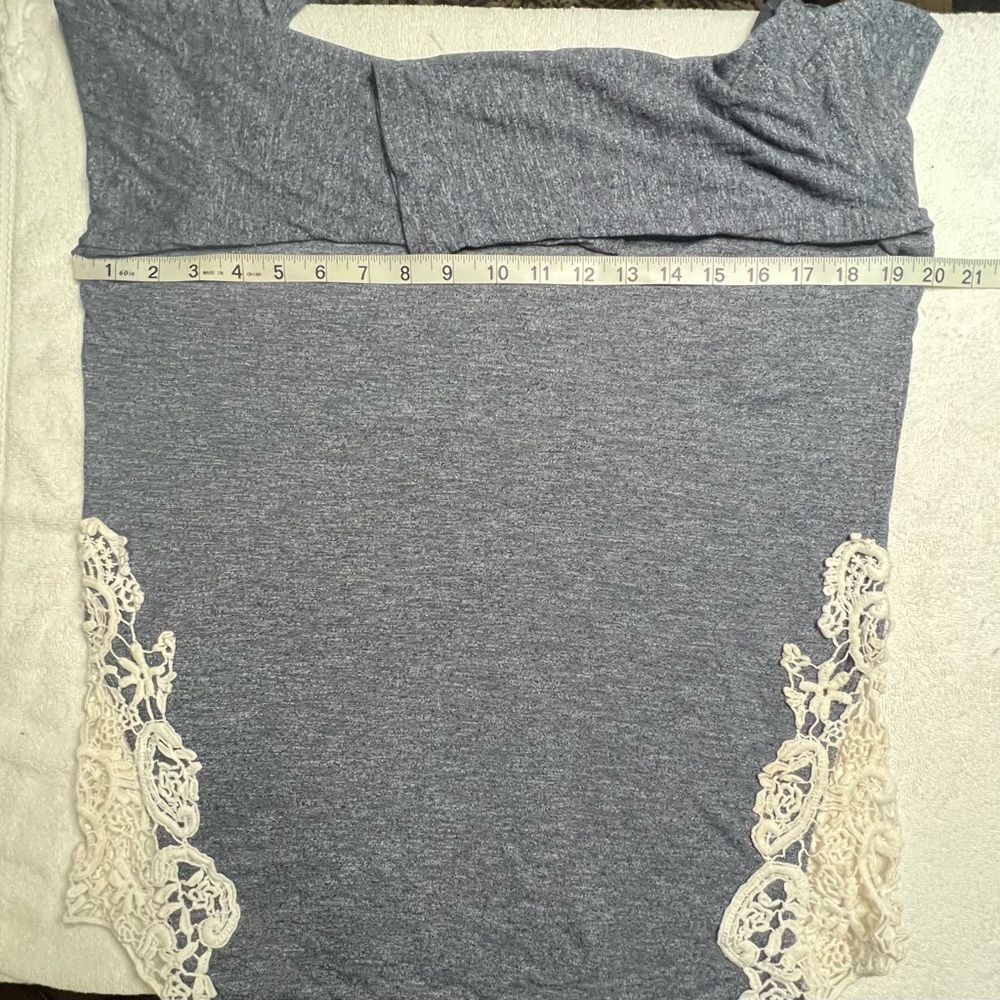 Moa Moa Womens Blouse 3/4 Sleeve White Crochet Lace On Sides Large - Picture 5 of 5